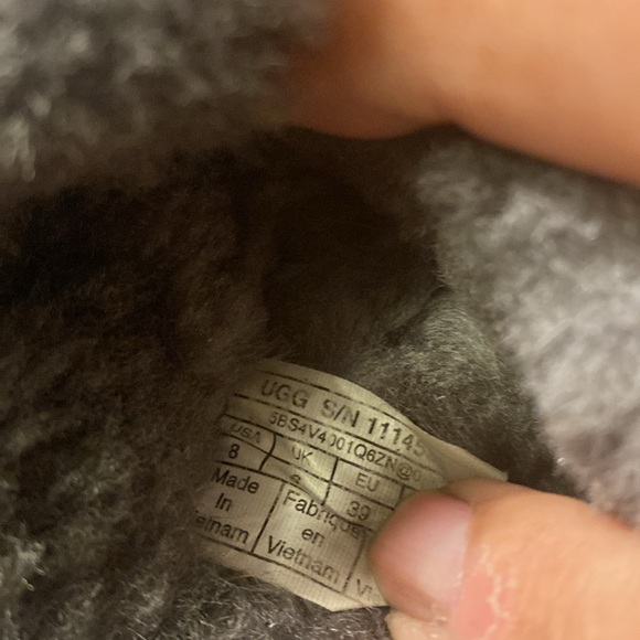 UGG Slippers Size 10 Women’s Gray Silver Fur Sherpa Slides Slippers Size 8 - Picture 10 of 11